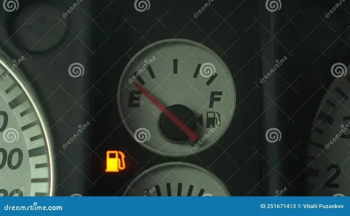 How Many Gallons Are Left When the Fuel Light Comes On