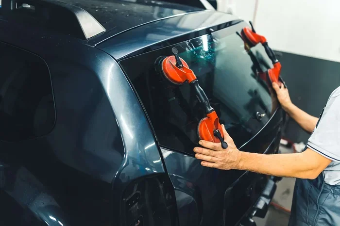Car Rear Glass: The Complete Replacement and Repair Guide