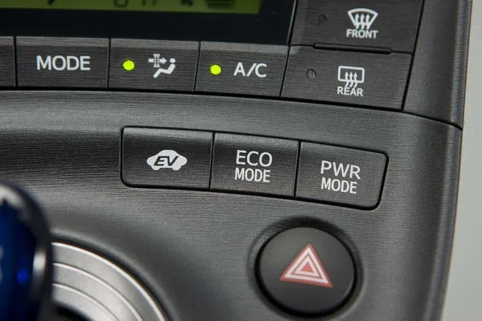 How Much Mileage Does Eco Mode Save Compared to Normal
