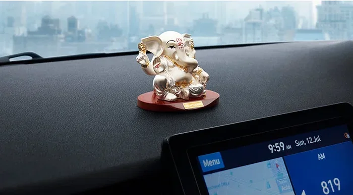 How to Find the Best God Photo for Car Dashboard