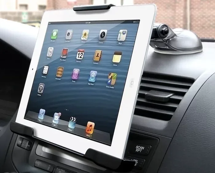 Best iPad Holder for Car Dashboard to Keep Devices Safe