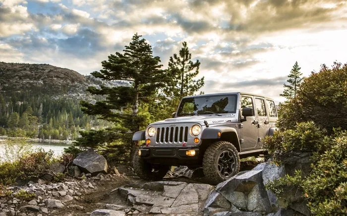 Does Jeep Ever Stand for Just Enough Essential Parts
